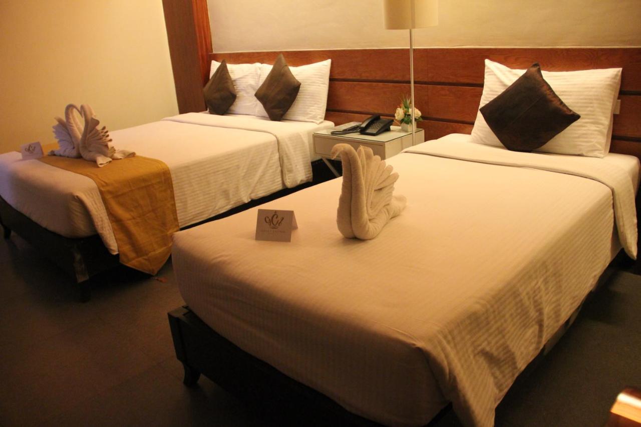 Grace Crown Hotel Angeles Buitenkant foto